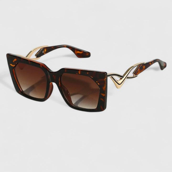 Oaklynne | Eleganckie okulary przeciwsłoneczne | Iwona Warszawa