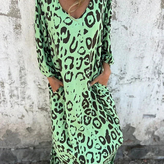 Patrycja - Sukienka maxi w panterkę - widok 3